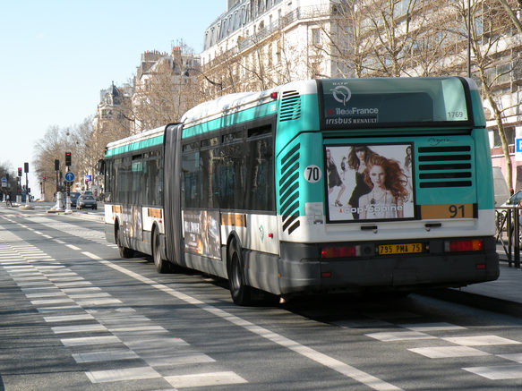  autobus urbain, boulevard de Port-Royal